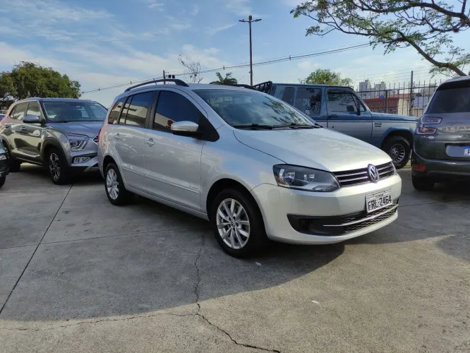 Volkswagen Spacefox 1.6/ 1.6 Trend Total Flex 8V 5P 2014