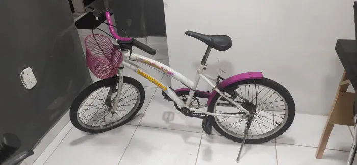 Vendo bicicleta feminina infantil