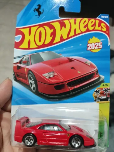 FERRARI F40 VERMELHA
