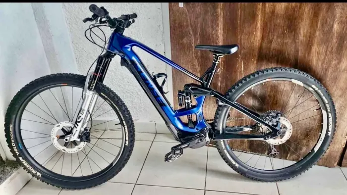 Sense Exalt etrail carbon Evo 2024 KM 750 Apenas