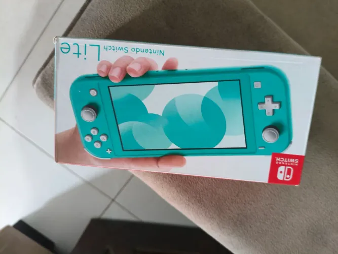 NITENDO SWITCH LITE DESBLOQUEADO