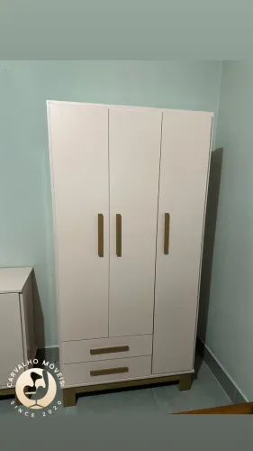 Guarda - Roupa Encanto - Carvalho Móveis