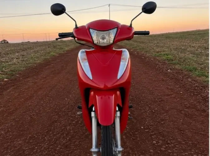 Honda biz 125 ano 2012 excelente estado