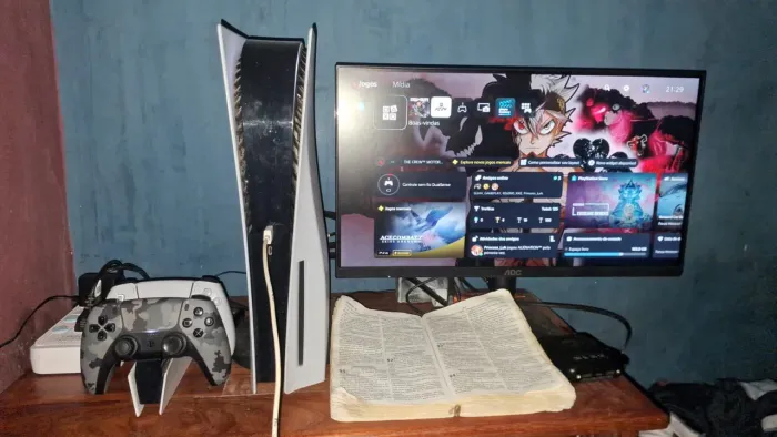 Vendo um PS5, monitor de Hz, 2 controles + carregador