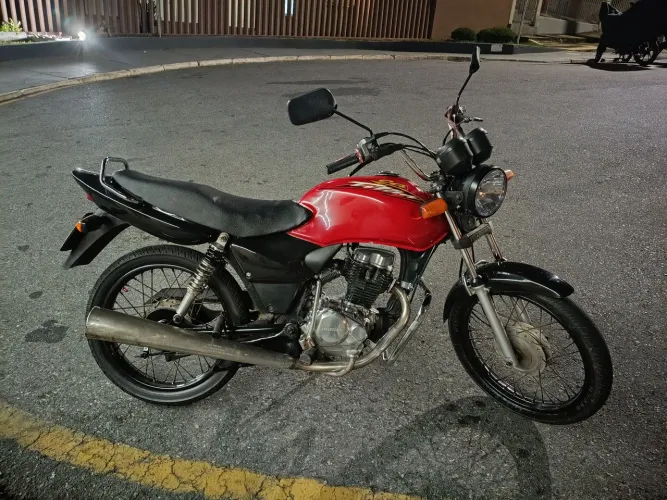Troco Titan 125 2002 por carro documentado