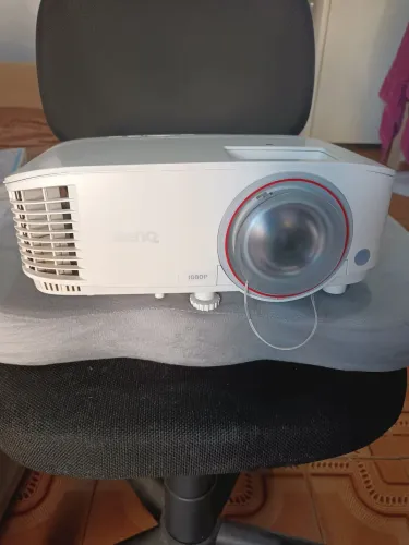 Projetor Benq Full HD TH671ST