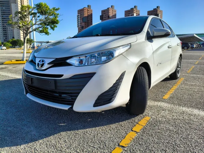 Toyota Yaris XL Live Sedan 1.5 Flex 16V 4P MEC 2020