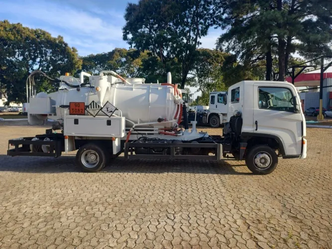 Delivery 11.180 hidrovacuo. 