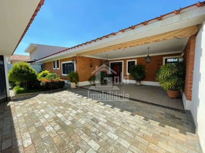 Casa Residencial / Comercial com 265m² no bairro Jardim São Luiz
