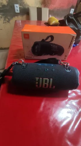 JBL charge6
