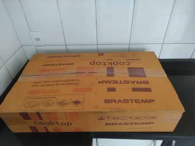 Cooktop 5 bocas Brastemp novo na caixa lacrada.