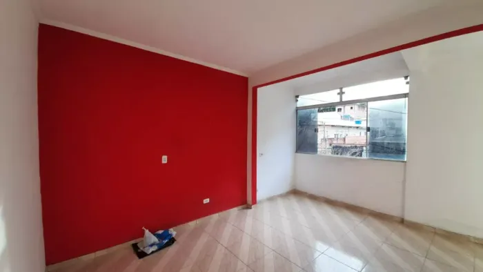 Casa com 2 Quarto(s) e 1 banheiro(s) para Alugar, 50 m² por R$ 900 / Mês