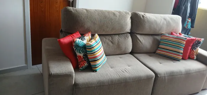 sofá retrátil