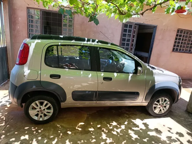 Fiat Uno WAY 1.4 EVO Fire Flex 8V 5P 2012