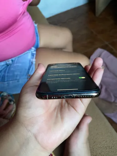Vendo iPhone XS perfeito