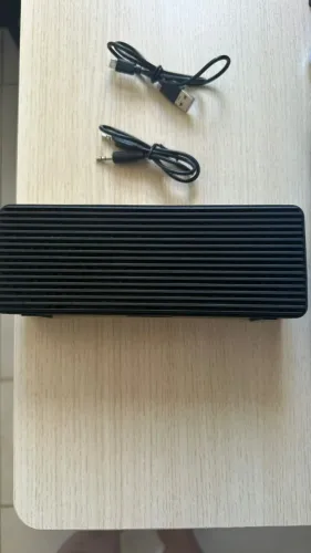 Alto-Falante DEVIA com Bluetooth Novo