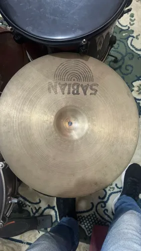 Prato Crash SABIAN Hand Hammered (HH) 16? raríssimo.