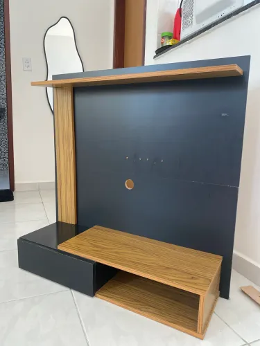 Painel Tunim até 32 polegadas com Porta 