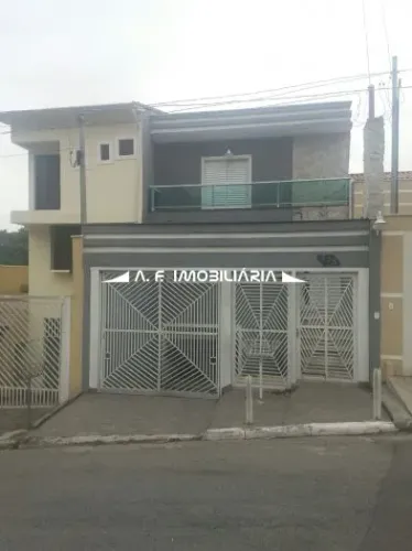 Excelente Sobrado em Pirituba - 3 quartos, 6 vagas de garagem, 220m²