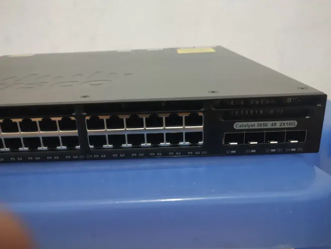 Switch Cisco Ws-c3650-48tq<br>