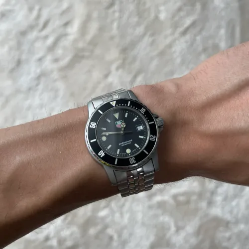 Tag heuer professional 1500
