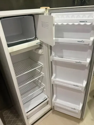 Geladeira Cônsul 240L - Usado 