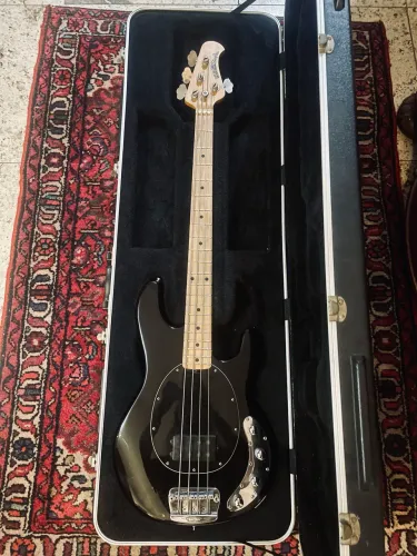 Music Man Stingray
