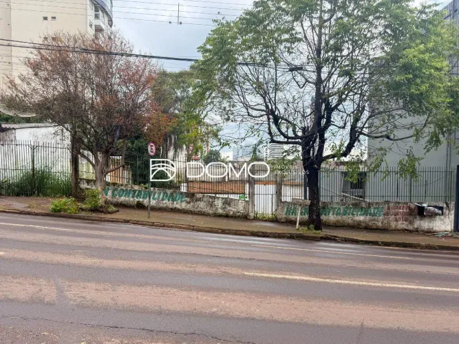 Terreno 500m² à venda no Centro de Cascavel (PR)