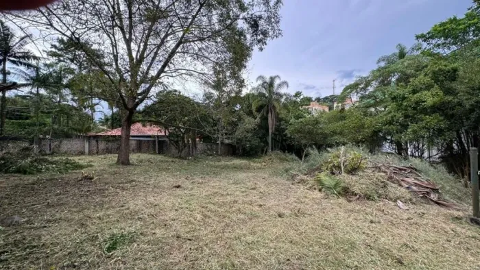 Terreno à venda, 2597 m² por R$ 1.300.000,00 - Granja Viana - Cotia/SP
