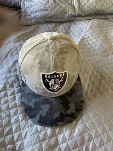 Boné 59FIFTY Fitted NFL Las Vegas Raiders Camuflado