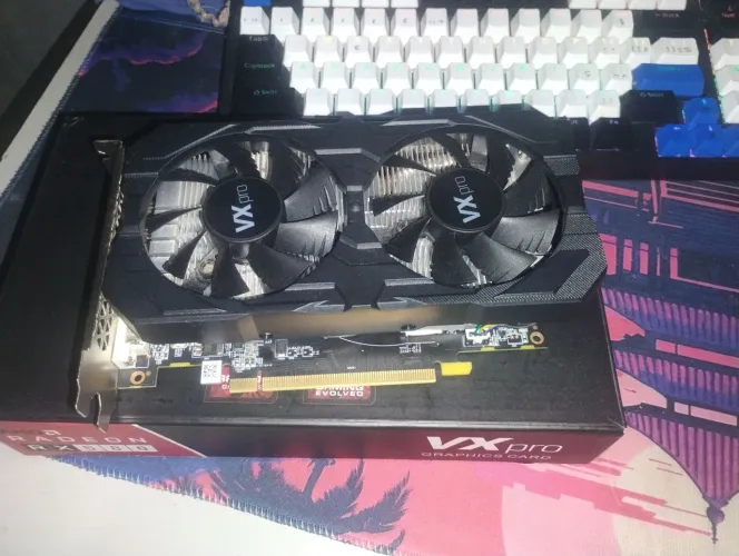 Rx 580 leia a descrição
