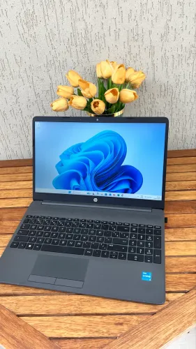 Notebook HP/i3 11ª Ger/8G RAM/SSD 128G NVMe/Garantia+Nota Fiscal