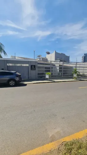 casa residencial ou comercial a venda com 3 quartos 2 suite no bairro jardim Cuiabá