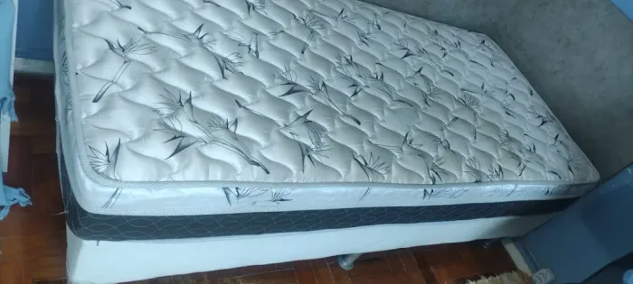 Colchão Castor Class TECNOPEDIC Molas Ortopédicas + Cama Box | Muito Bom Estado