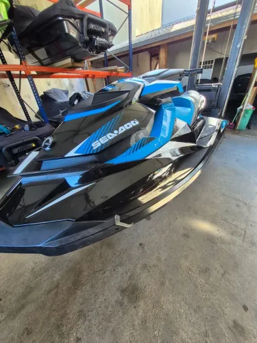 Jet Ski Sea Doo GTR 230