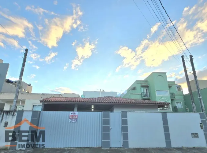 Casa para locação no bairro Santa Regina Camboriú