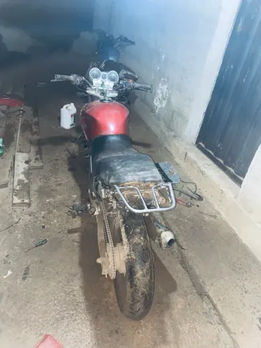 Vendo moto twister 250cc