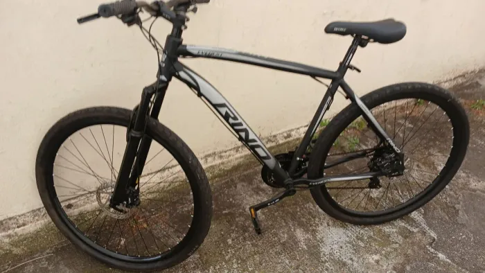 Bicicleta aro 29 de alumínio