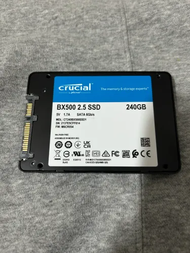 SSD CRUCIAL 240GB