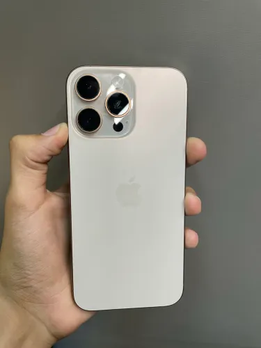 iPhone 16 pro max