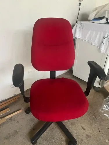 Cadeira giratória escritório