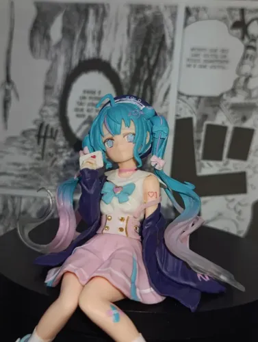 OPORTUNIDADE | Figure Hatsune Miku Sailor Suit in Love Colecionavel Premium