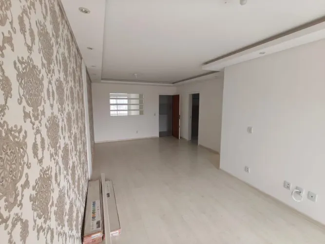 Apartamento Alto Padrão 3qtos, sendo uma suíte, em Campinas/Kobrasol, São José/SC
