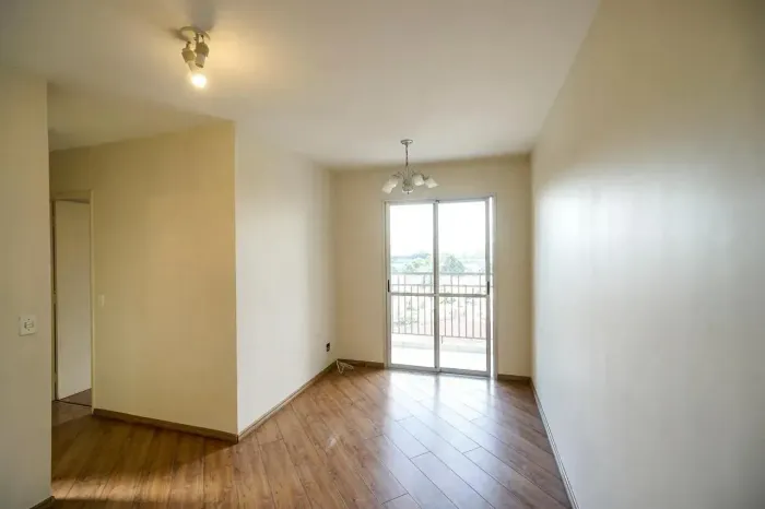 Apartamento 2 quartos Tatuapé varanda e vaga de carro