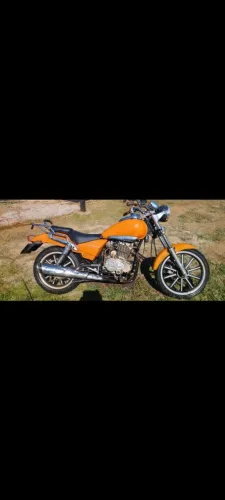 Moto para uso do dia a dia para trabalhar
