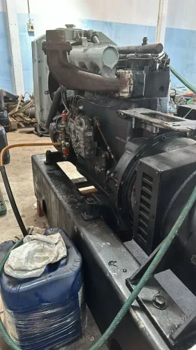 Gerador MAQUIGERAL 40 kVA (40kVA) 1987