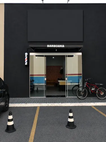 Oportunidade de investimento: Barbearia Montada e Funcionando