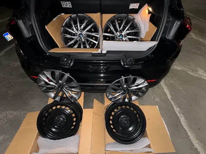 Jogo de rodas + calotas aro 16 FIAT PULSE