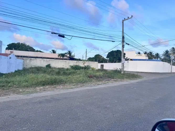 TERRENO EM RUA PÚBLICA - SÃO JOSÉ DOS NÁUFRAGOS