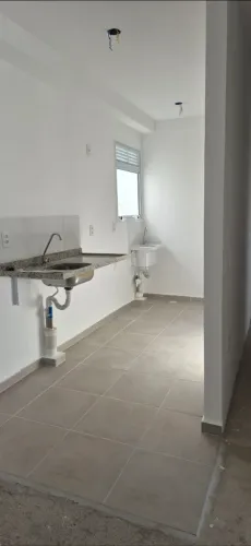 VENDE-SE PIA DE COZINHA + TANQUE!